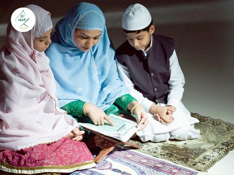 تلقي القرآن - تعليم القرآن للأطفال: نصائح للأمهات العاملات للتوفيق بين المدرسة وحلقة القرآن بدون ضغوط تعليم القرآن للأطفال: نصائح للأمهات العاملات للتوفيق بين المدرسة وحلقة القرآن بدون ضغوط